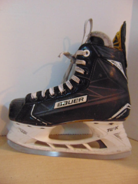 Hockey Skates Child Size 3.5 Shoe Size Bauer Supreme Minor Wear