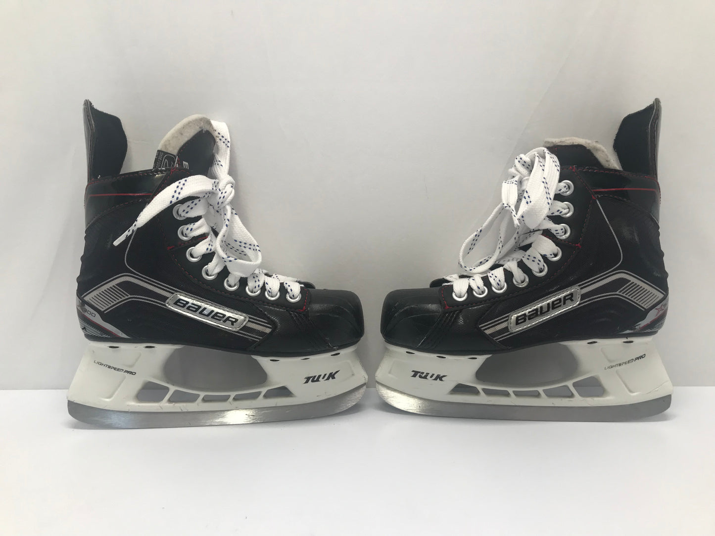Hockey Skates Child Size 3 Shoe Bauer Vapor X300 Excellent