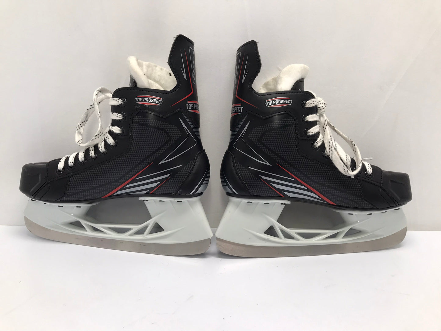 Hockey Skates Child Size 5 Shoe Youth CCM Top Prospect New Demo Model