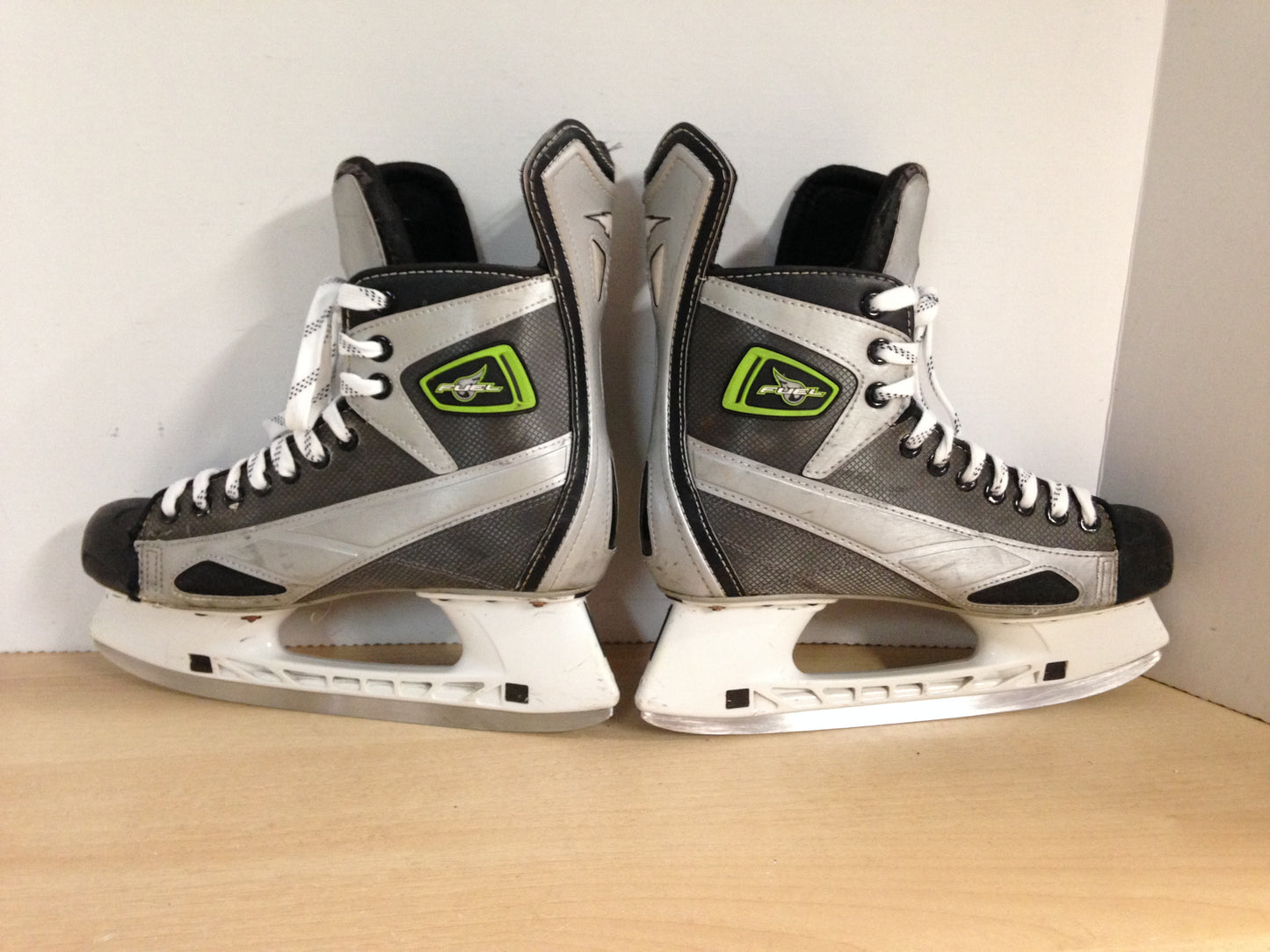 Hockey Skates Men's Size 7 E Shoe Size Mission Fuel Minor Wear