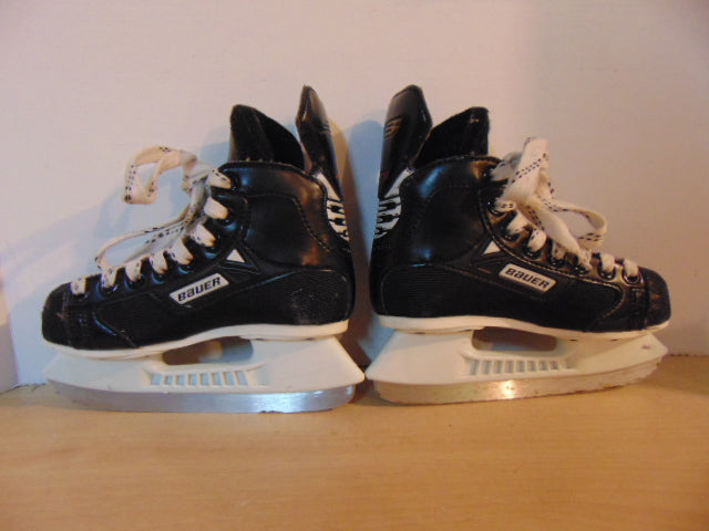 Hockey Skates Child Size 13 EE Wide Bauer Supreme