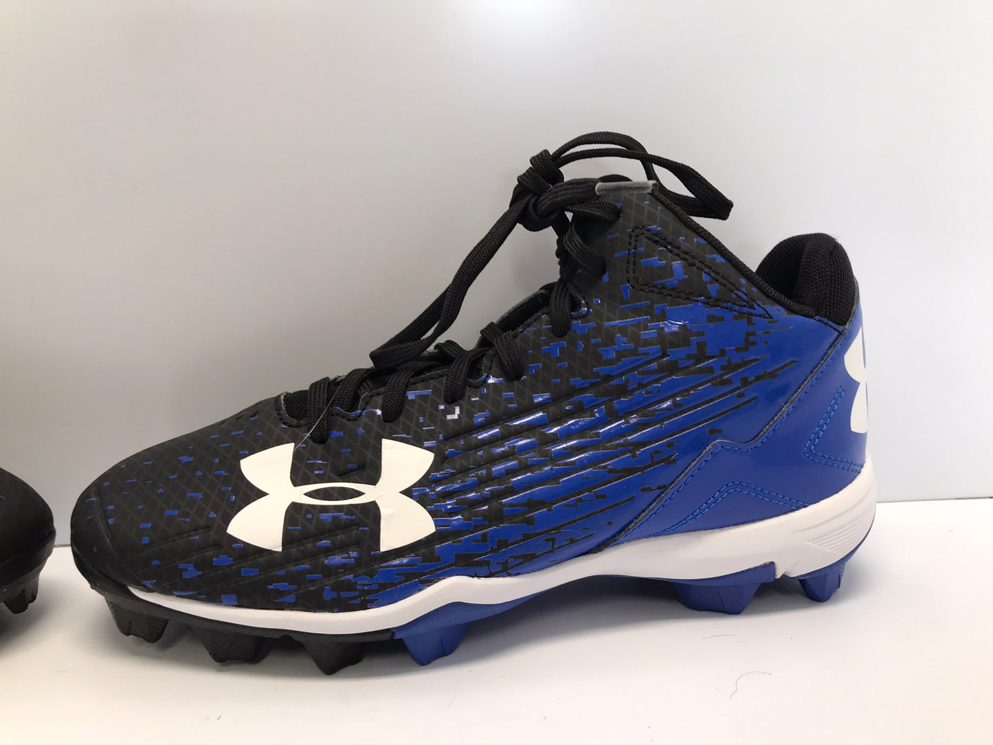 Baseball Shoes Cleats Men's Size 7.5 Under Armour Black Blue New Demo Model