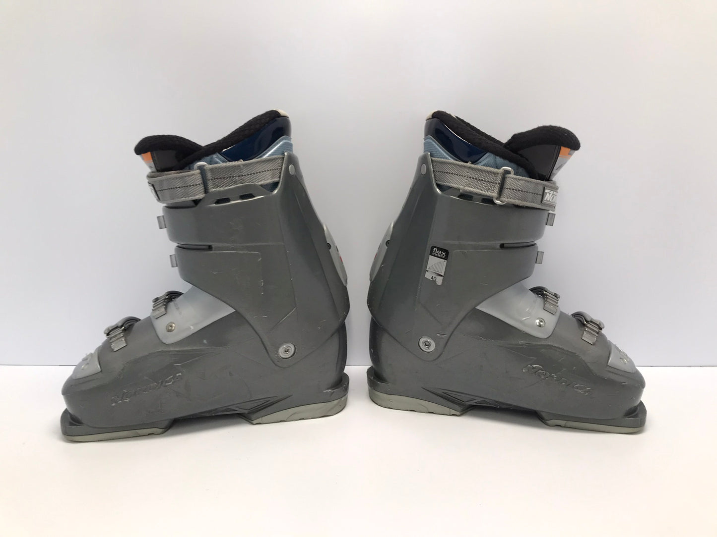 Ski Boots Mondo Size 25.5 Men's Size 7.5 Ladies Size 8.5 295 mm Nordica Grey Blue