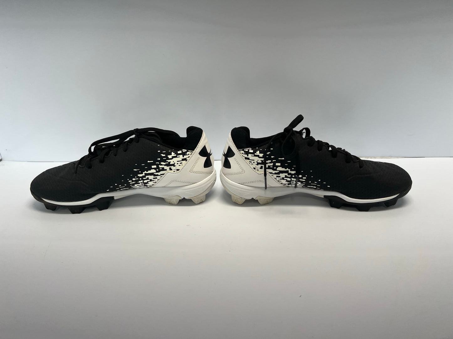 Baseball Shoes Cleats Men's Size 9.5 Under Armour Black White Excellent