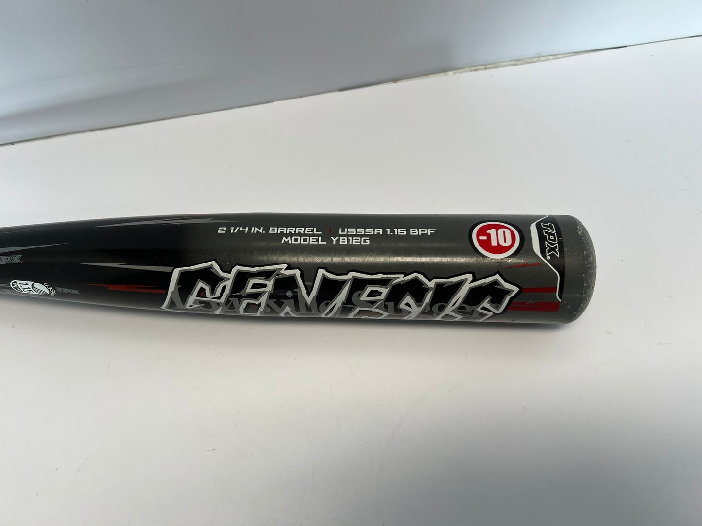 Baseball Bat 30 inch 20 oz Louisville Slugger TPX Genesis Black