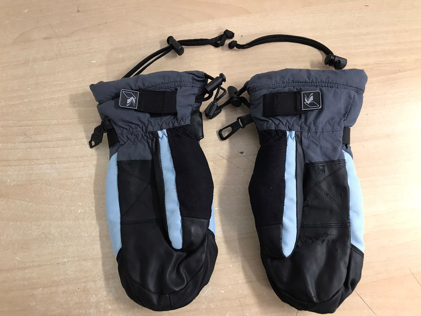 Winter Gloves and Mitts Men's Size Medium Kombi Blue Black Grey