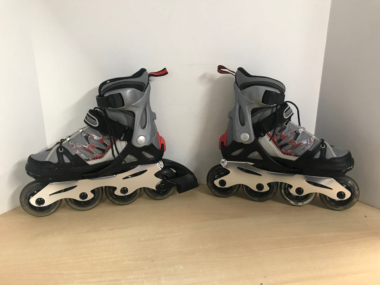 Inline Roller Skates Child Size 2-5 Adjustable Rollerblade Brand Black Grey Red Rubber Wheels Excellent