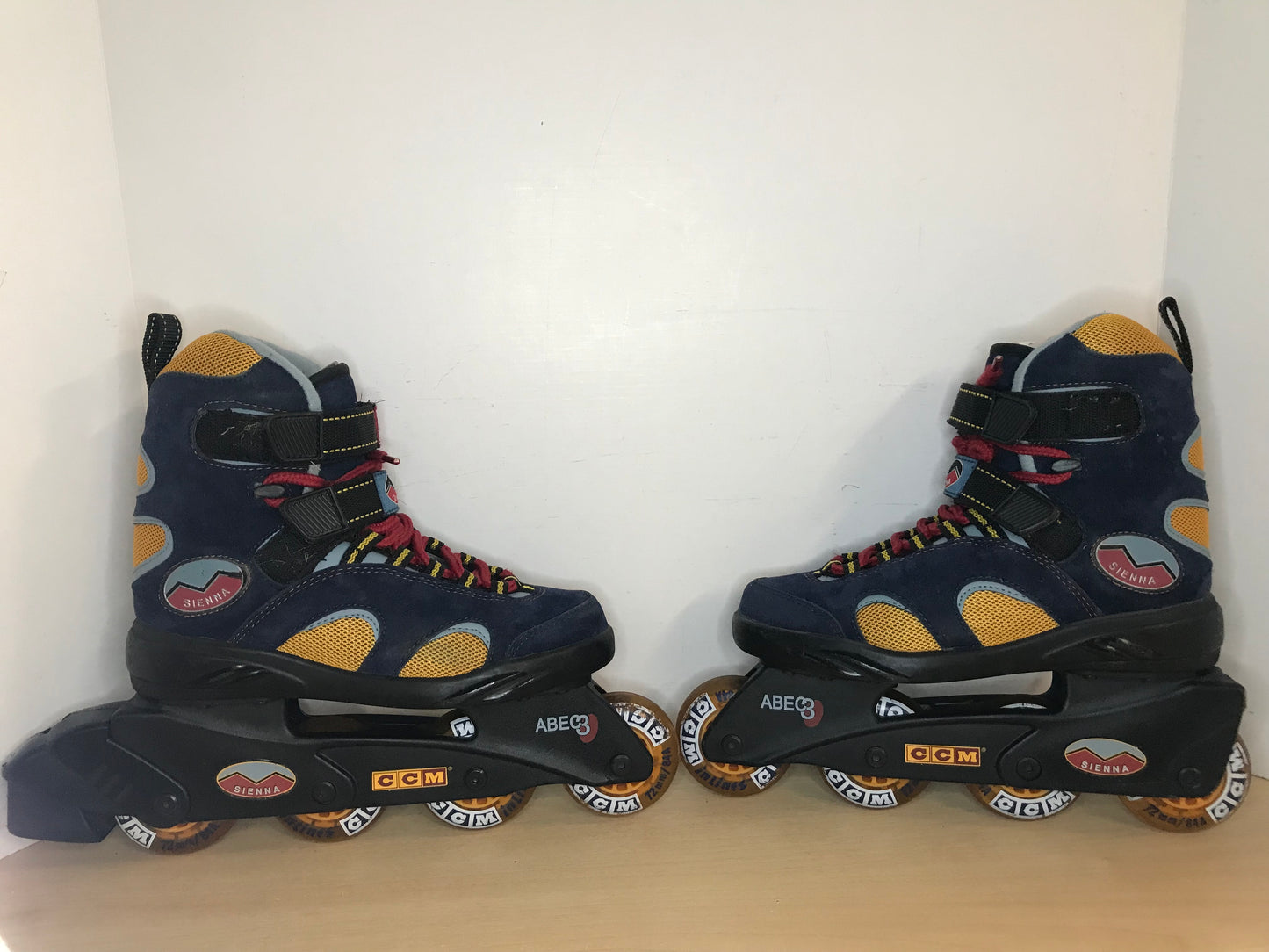 Inline Roller Skates Ladies Size 5-6 CCM Blue Yellow As New