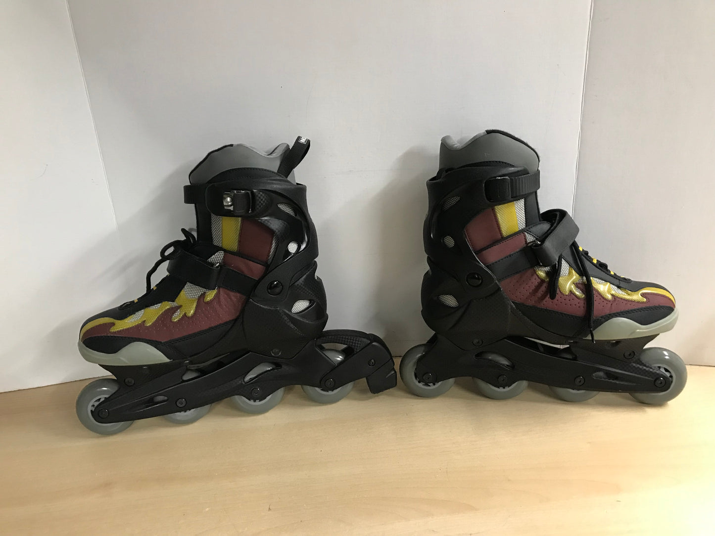 Inline Roller Skates Men's Size 10 Mongoose Rubber Wheels Black Red Gold Excellent