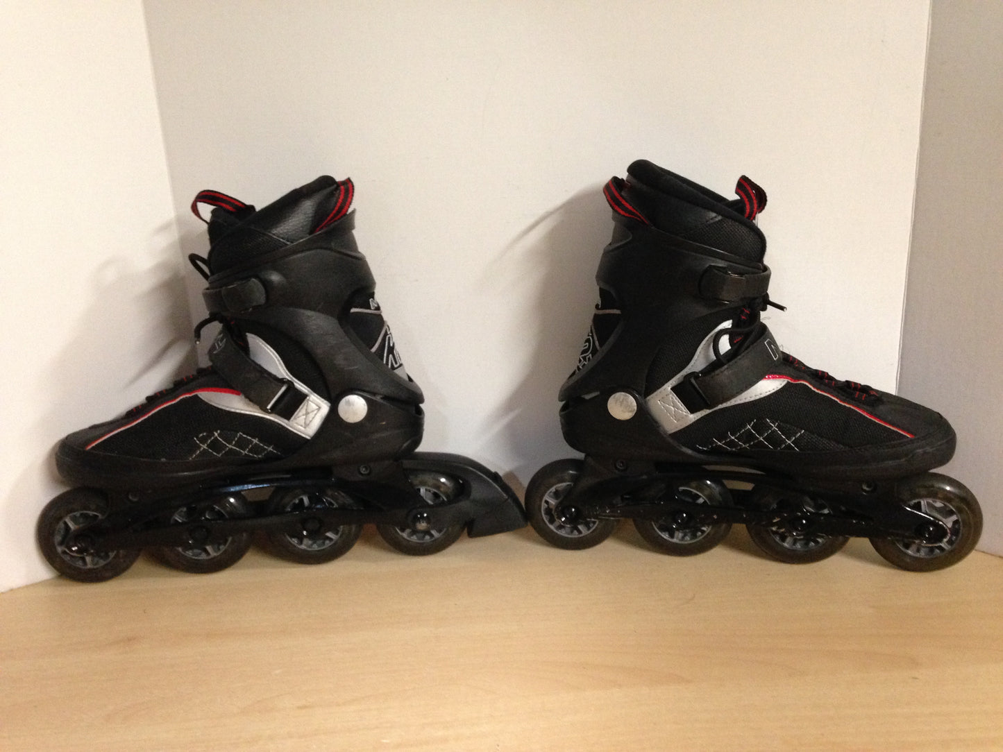 Inline Roller Skates Men's Size 9 k-2 Black Red Gold Rubber Tires
