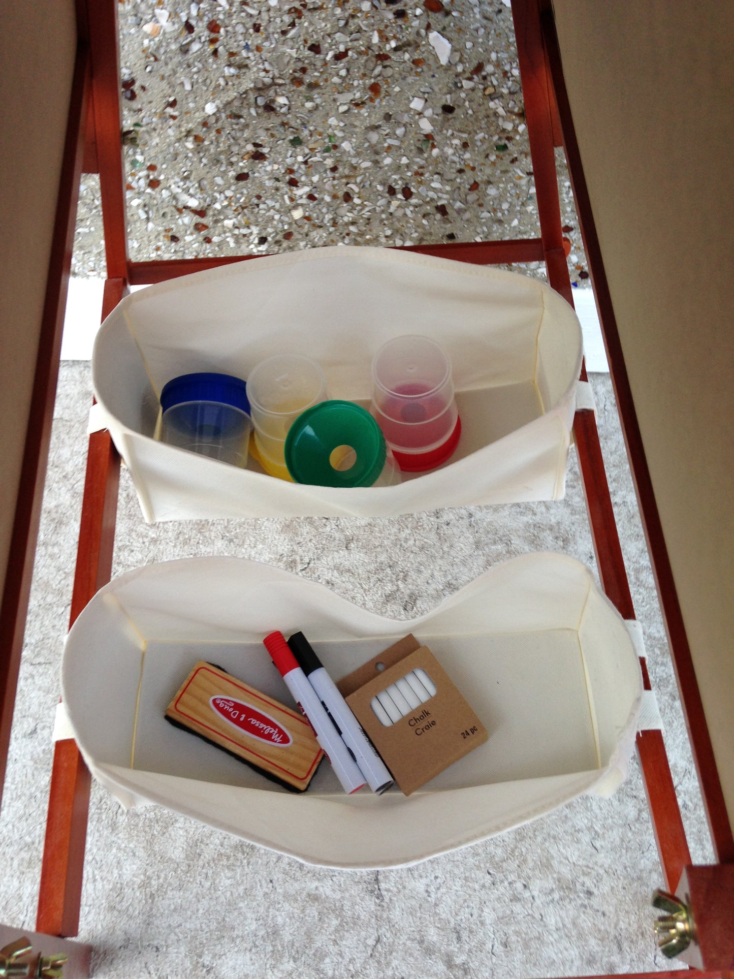 KidKraft Art Easel Wood With Accessories Folding Excellent