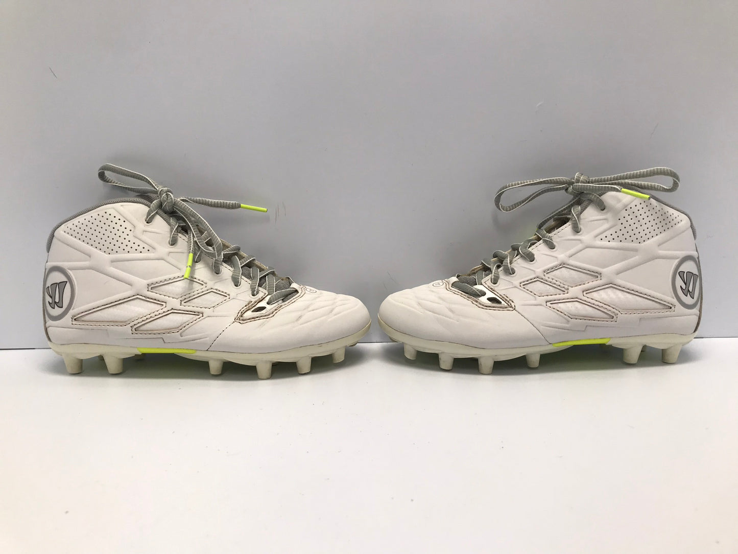 Lacrosse Shoes Cleats Child Size 2 Warrior White Grey