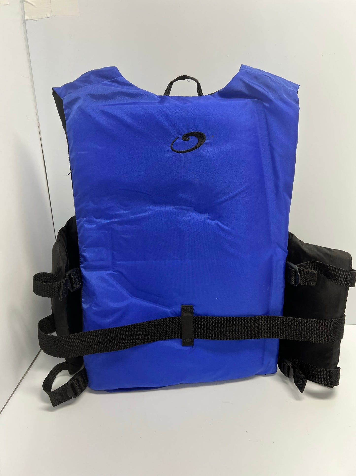 Life Jacket Adult Size Large - X Large Nautalus Black Blue New Demo Model