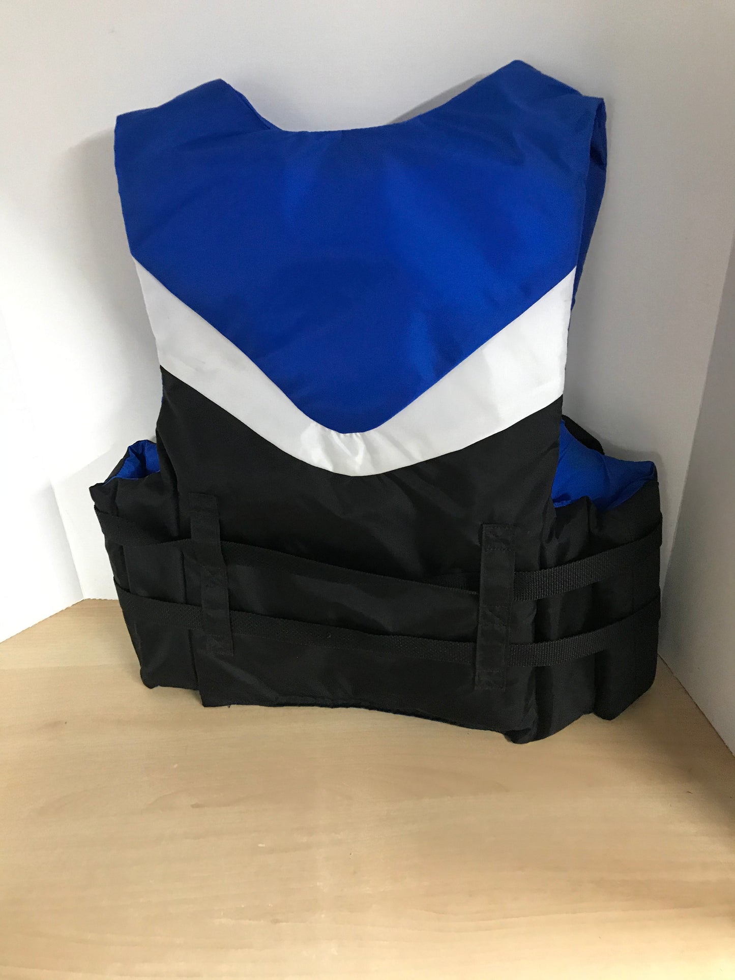 Life Jacket Adult Size Large Fluid Blue Black White New Demo