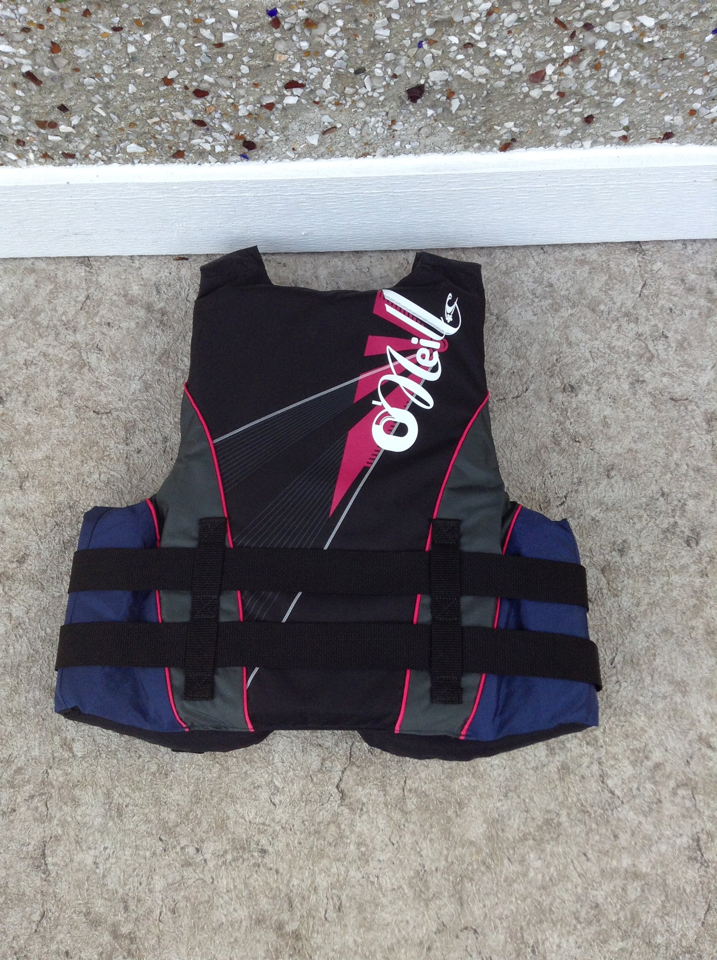 Life Jacket Ladies Size Large Oneill Black Blue Fushia New Demo Model