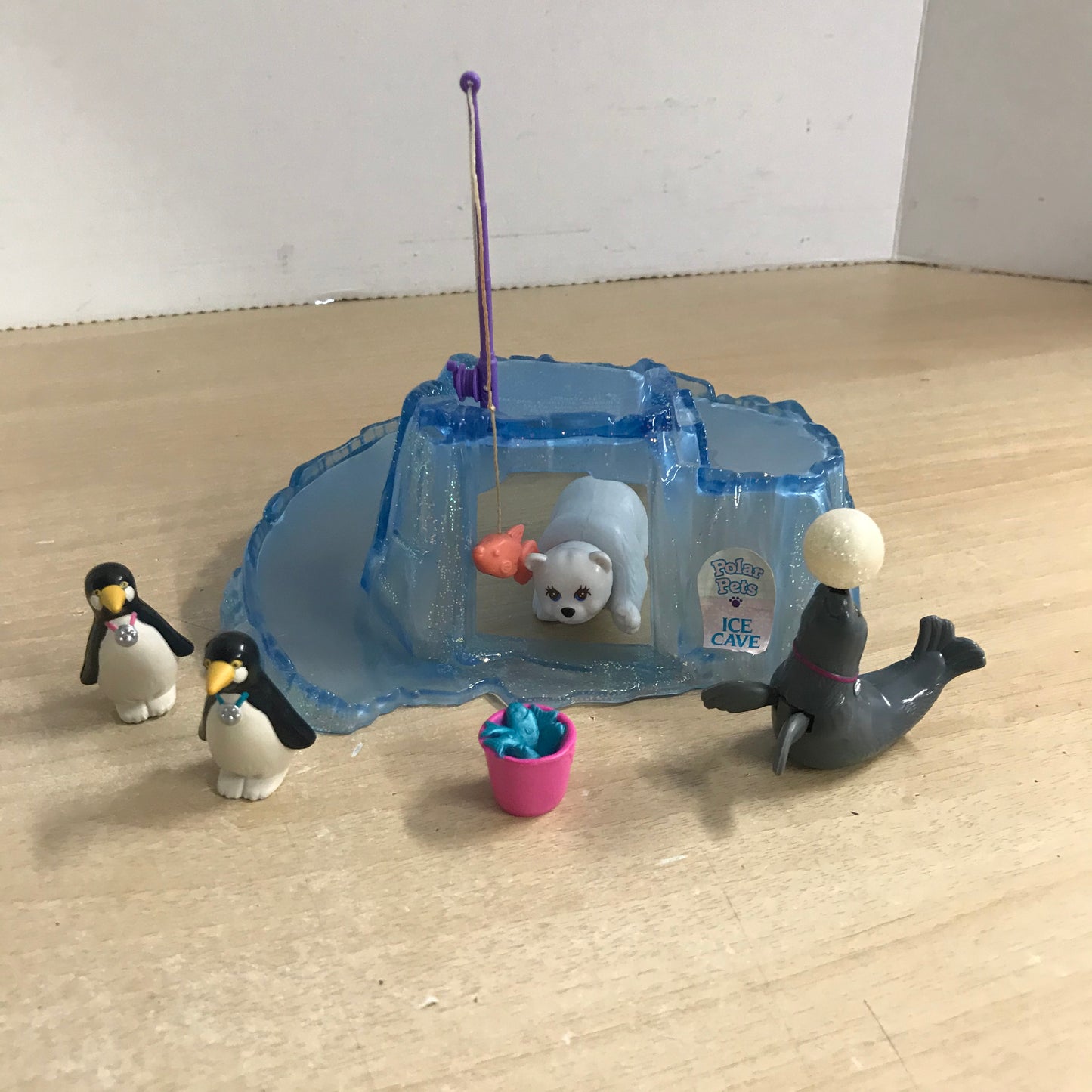 Littlest Pet Shop 1993 Vintage Zoo Polar Pets Excellent RARE