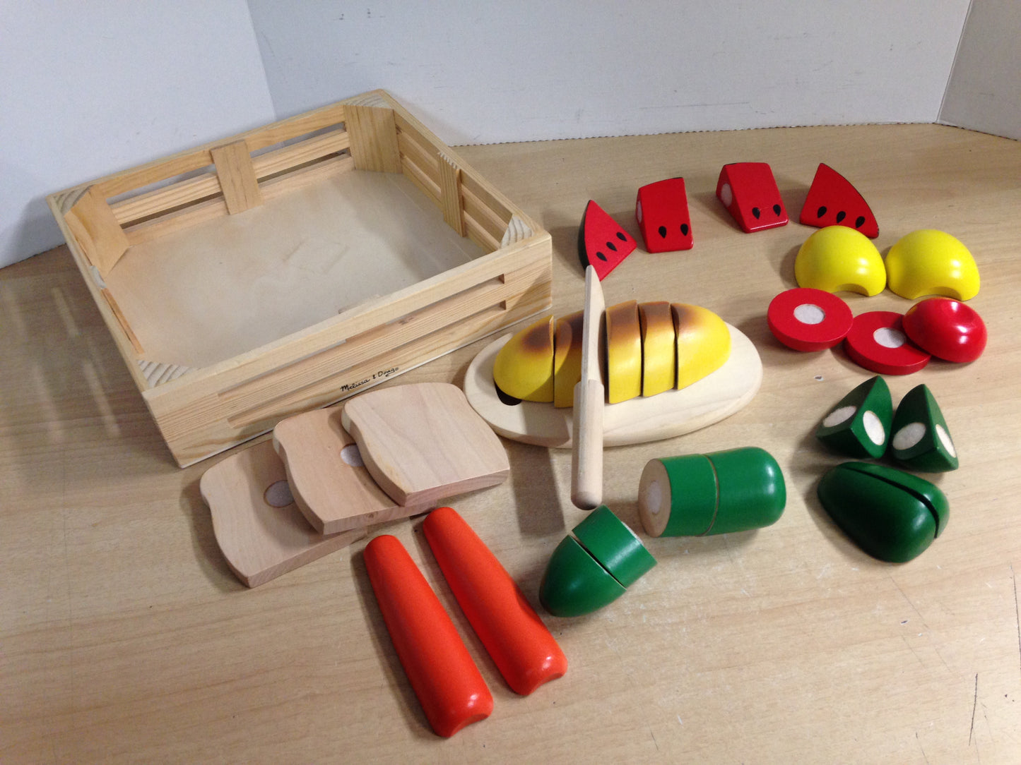 Melissa and Doug Cutting Play Wood Food Excellent As New