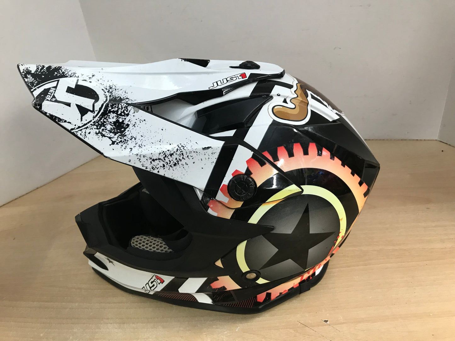 Motocross BMX Dirt Bike Child Size Junior Junior Medium Just1 Black White Minor Wear PT 3440