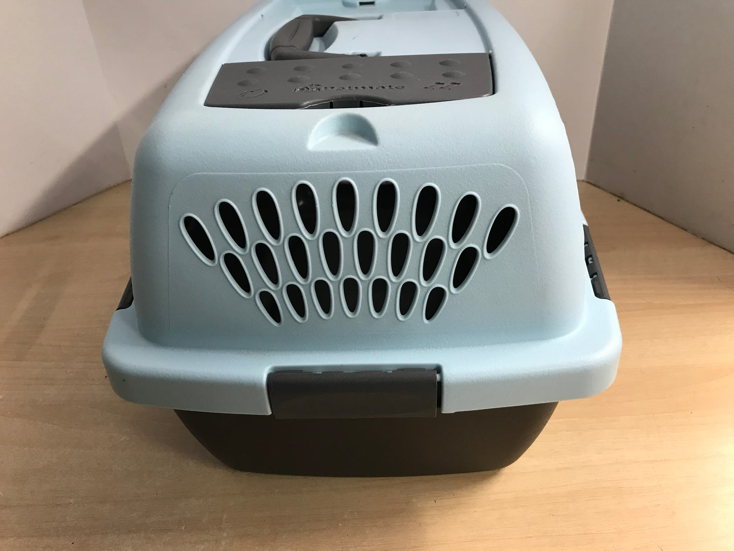 My Little Pet Shop Dog Puppy Cat Kennel Crate 10 lb Blue 18x12x12 inch
