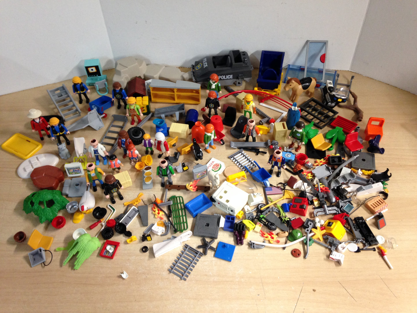 Playmobil Huge Family Collection Over 200 pc Fire, Ghost Busters, Marine, Police And Others