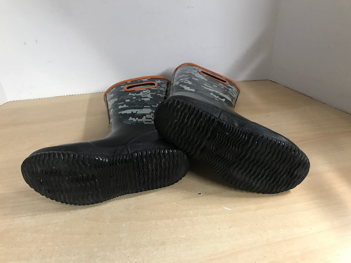 Rain Boots Child Size 1 Waterproof Lined Black Grey Orange Excellent