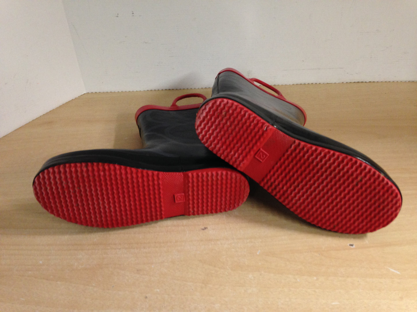 Rain Boots Child Size 2 Spider Man Black Red