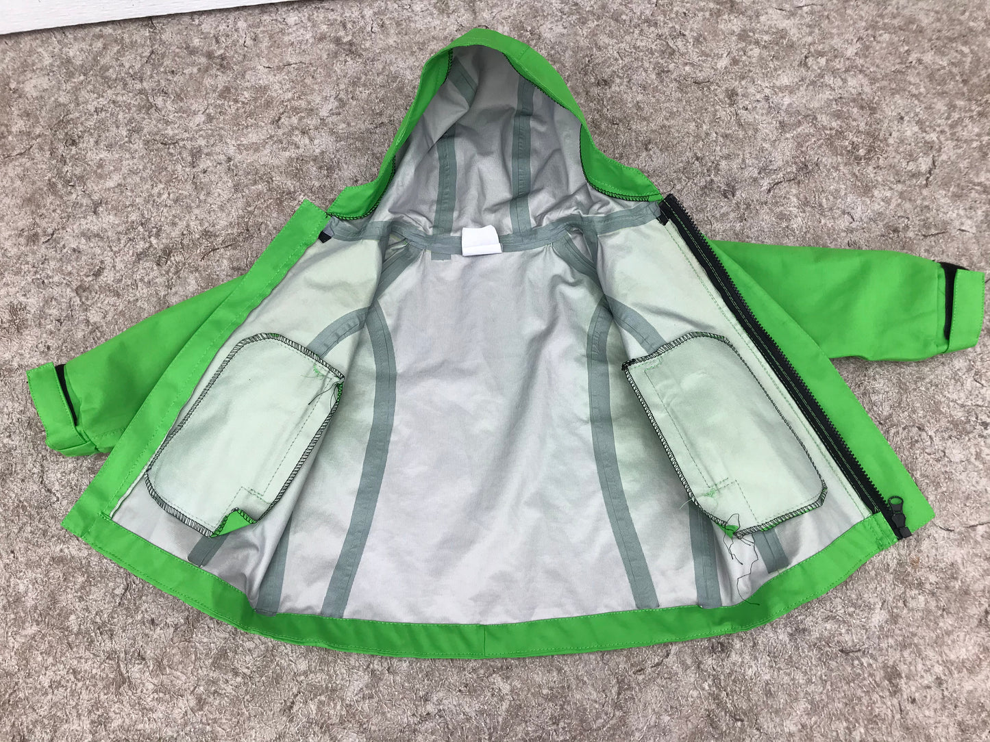 Rain Coat Child Size 3 Oakiwear Green Apple Waterproof
