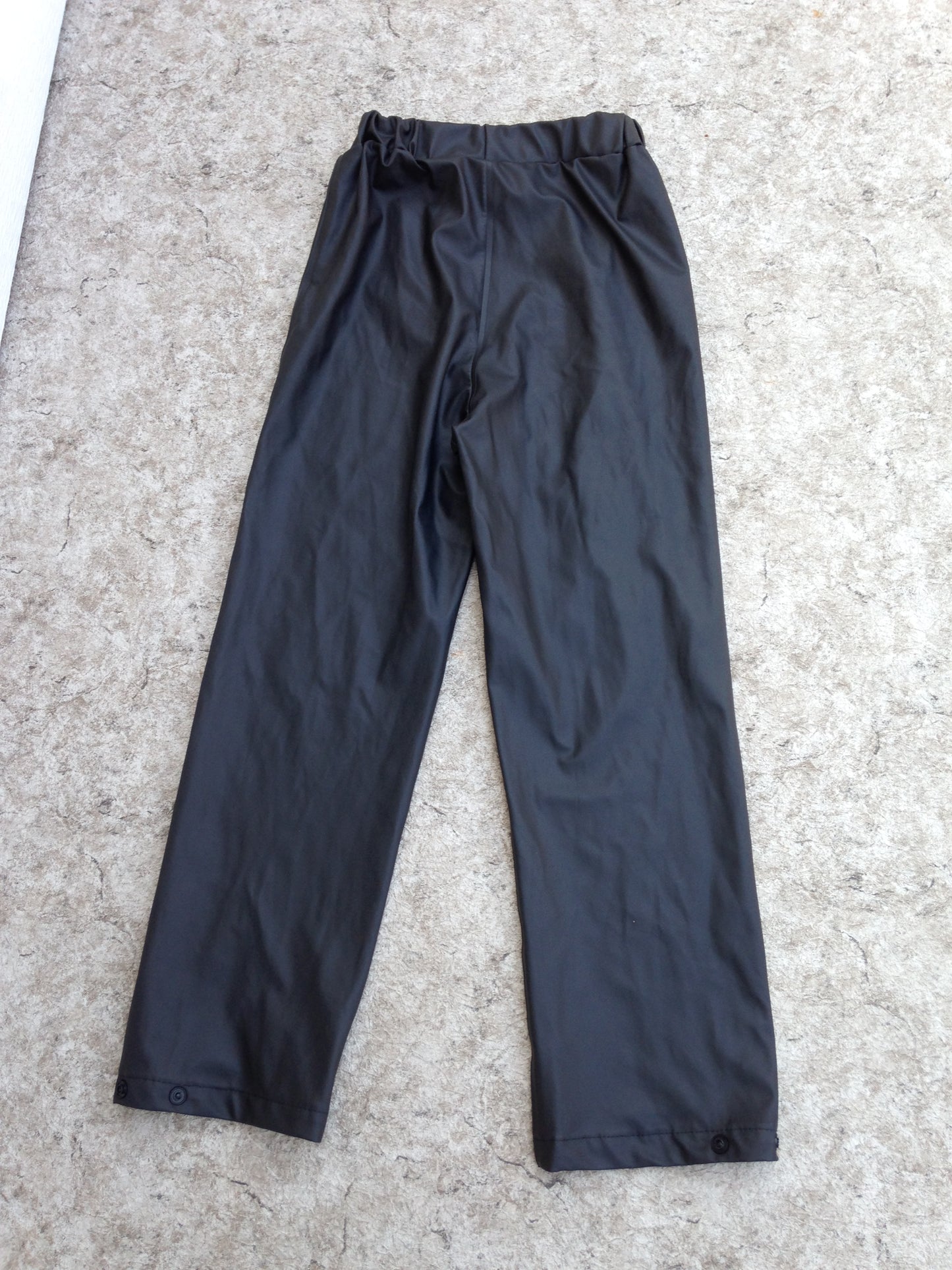 Rain Pants Child Size 8 Helly Hansen Black Waterproof New Demo Model