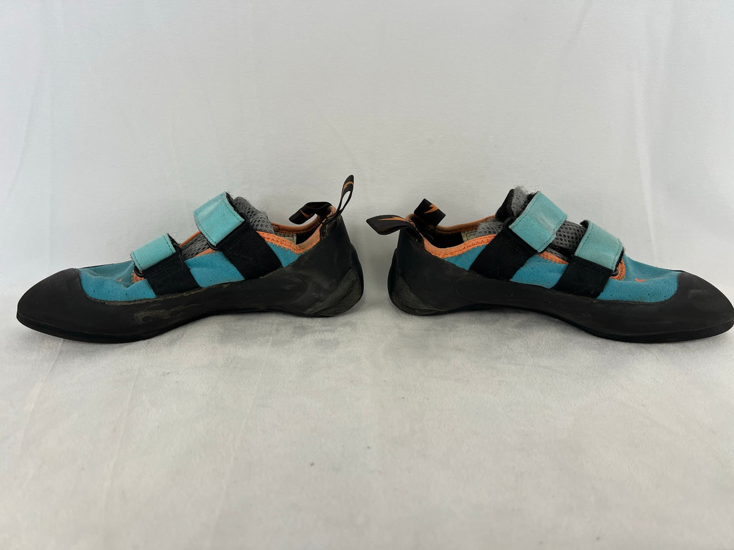 Rock Climbing Shoes Adult Size 7.5 Elektra Evolve Teal Black