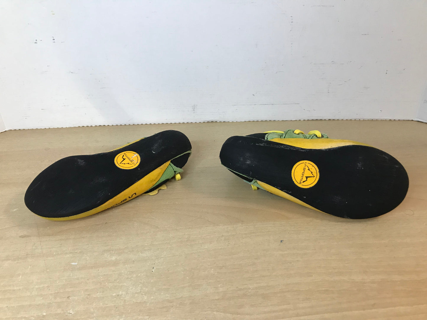 Rock Climbing Shoes Child Size 12-13 La Sportiva Lime and Lemon