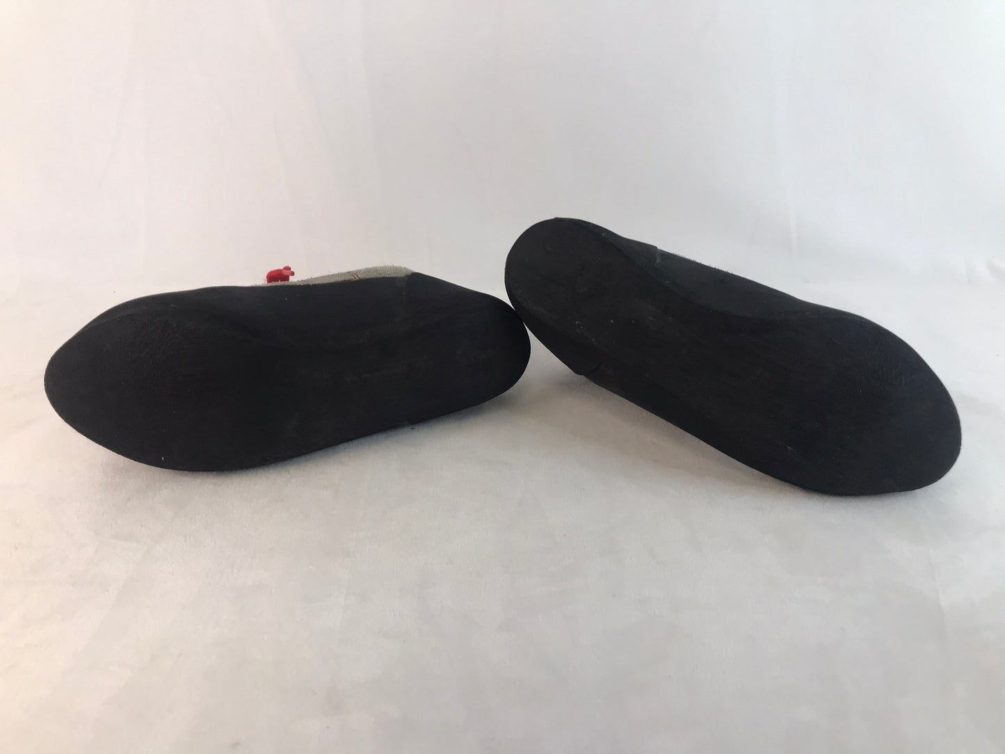 Rock Climbinging Shoes Men's Size 5 Boreal Spain Leather Suade Black Red Excellent Quality