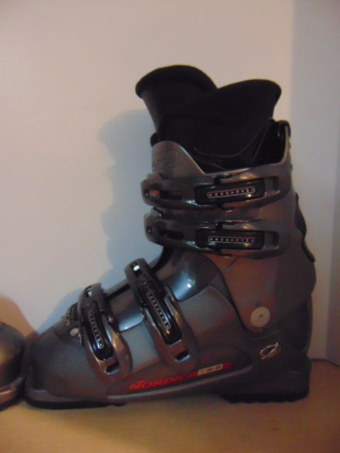 Ski Boots Mondo Size 24.0 Men's Size 6 Ladies Size 7 280 mm Nordica T22 Black Grey Red Excellent