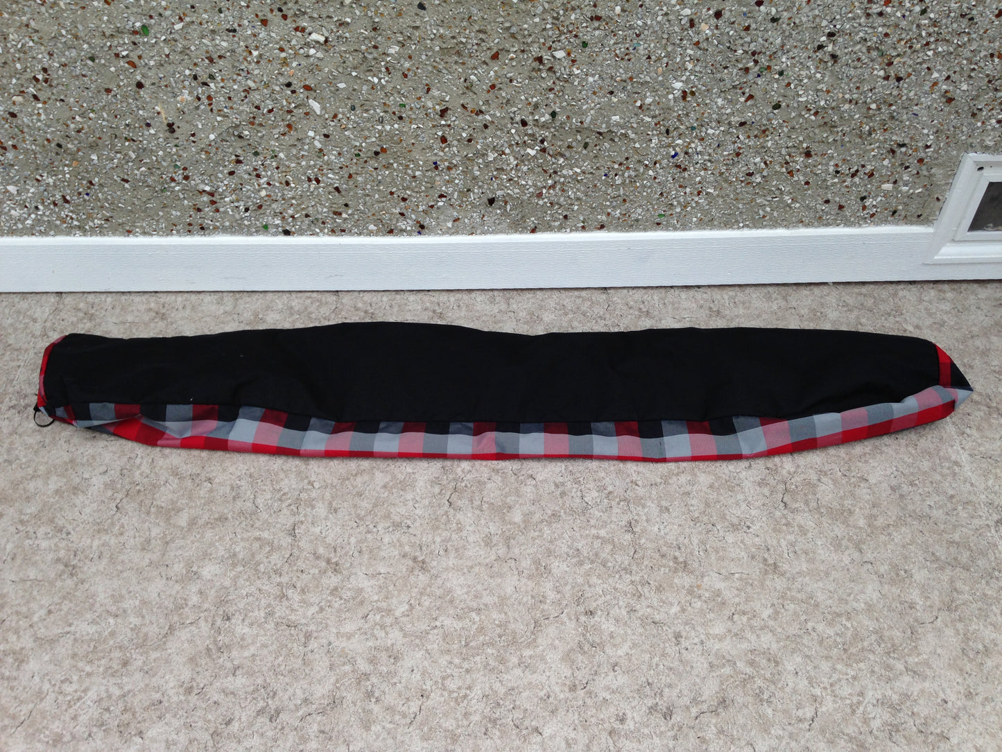 Ski Bag Adult Size Dakine Fits Up To 180 cm Fantastic Quality Black Grey Red