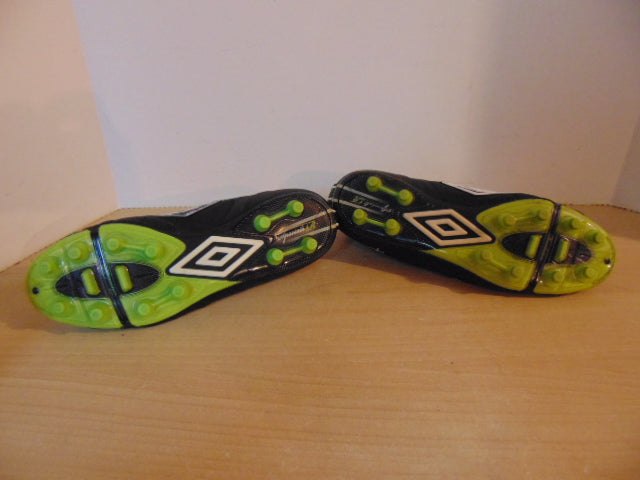 Soccer Shoes Cleats Men's Size 8.5 Umbro Special Revolution Leather Black Lime