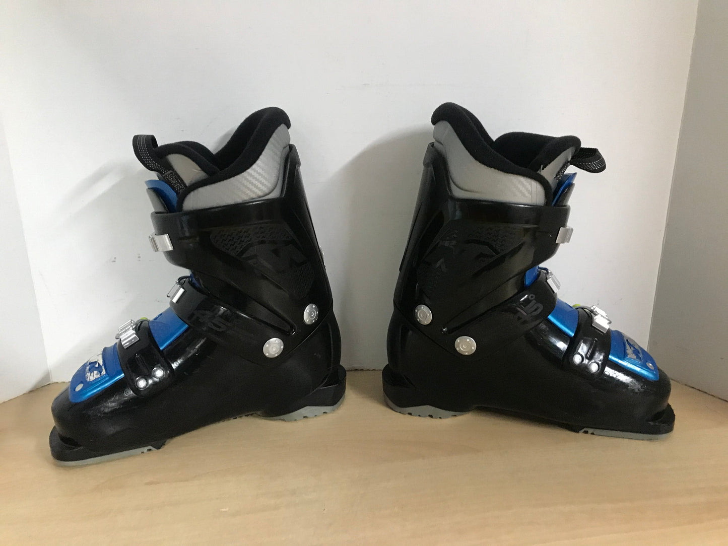 Ski Boots Mondo Size 20.5 Child Size 2-3 255 mm Nordica FireArrow Black Blue Lime Excellent