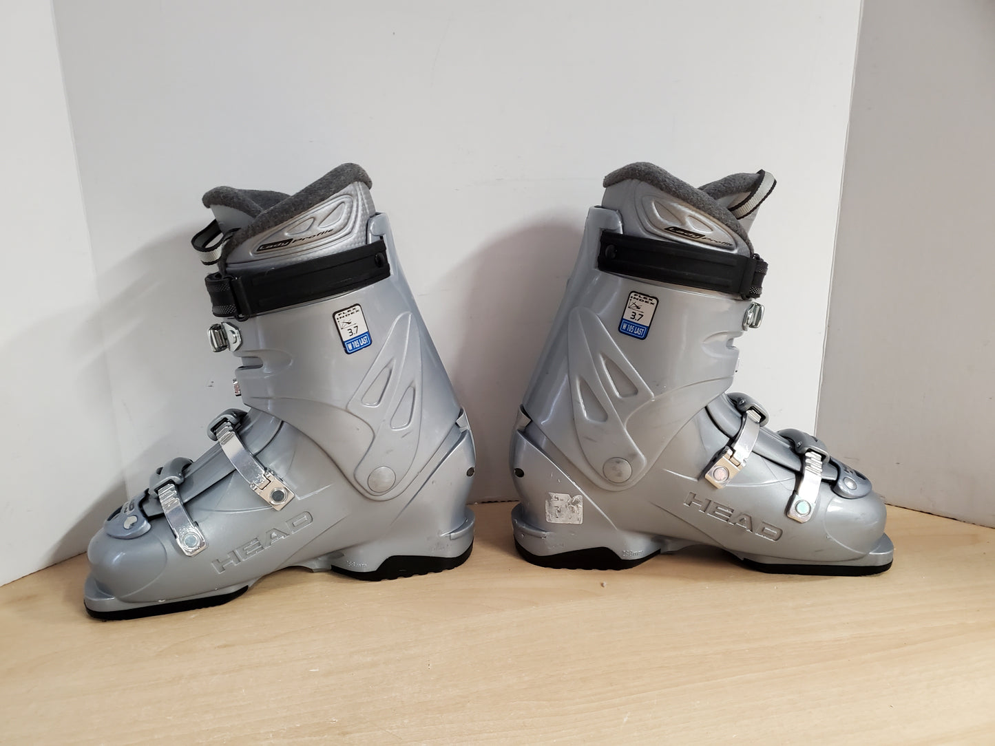 Ski Boots Mondo Size 24.5 Ladies Size 7.5 288 mm Head Grey Blue As New