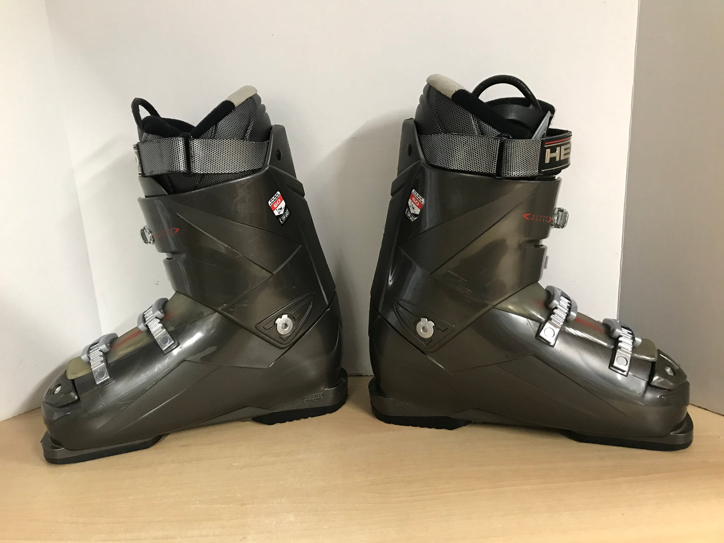 Ski Boots Mondo Size 27.0 Men's Size 9 Ladies Size 10 314 mm Head Steel Grey Red New Demo Model