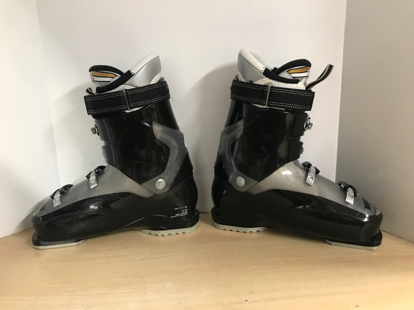Ski Boots Mondo Size 28.5 Men's Size 10 328 mm Rossignol Alias 80 Black Grey White Excellent As New