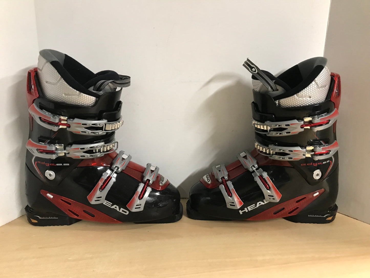 Ski Boots Mondo Size 29.0 Men's Size 11 329 mm Head Black Red Excellent