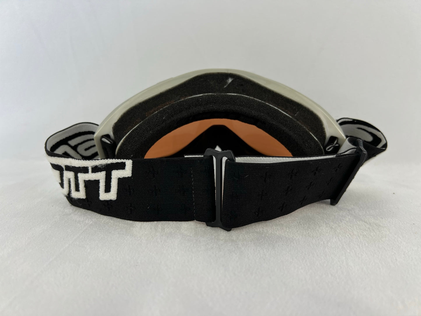 Ski Goggles Adult Size Medium Grey With Orange Lenses Excellent