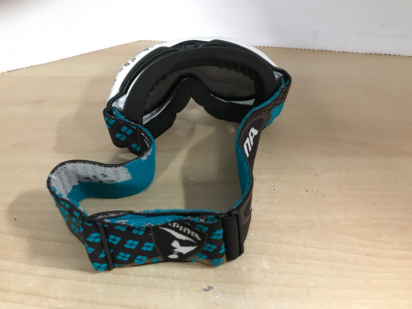 Ski Goggles Adult Size Small Alpina Teal White Black Excellent