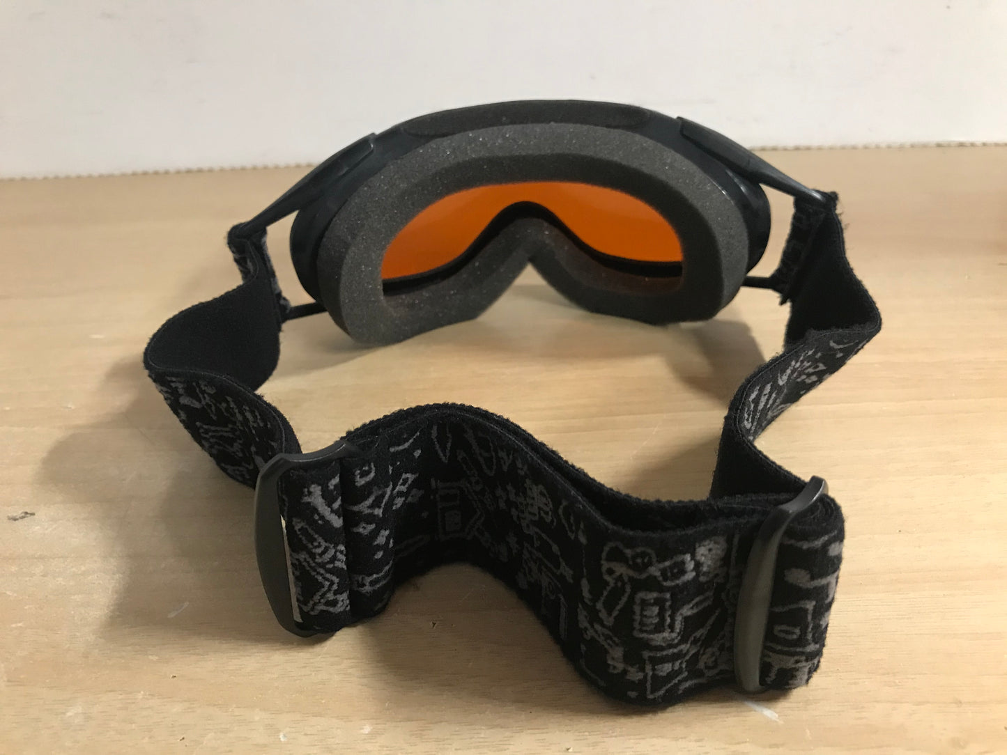 Ski Goggles Child Size Firefly 7-9 Black with Print Orange Lense