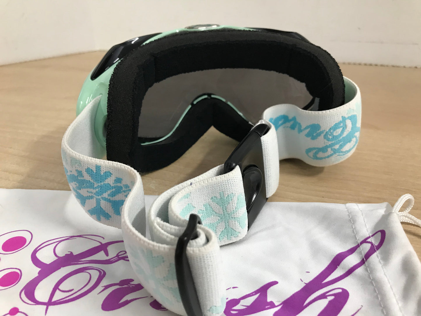 Ski Goggles Ladies Size Small Crush Pearl Teal Black With Bag Excellent