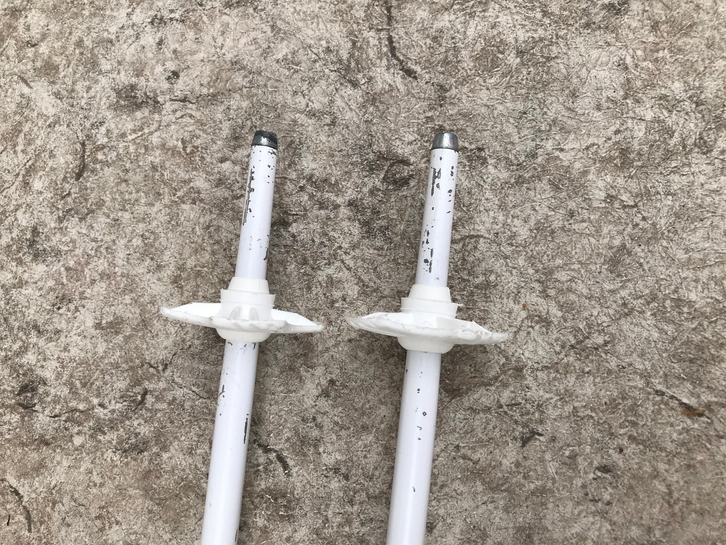 Ski Poles Child Size 37 inch Rossignol White With Rubber Handles