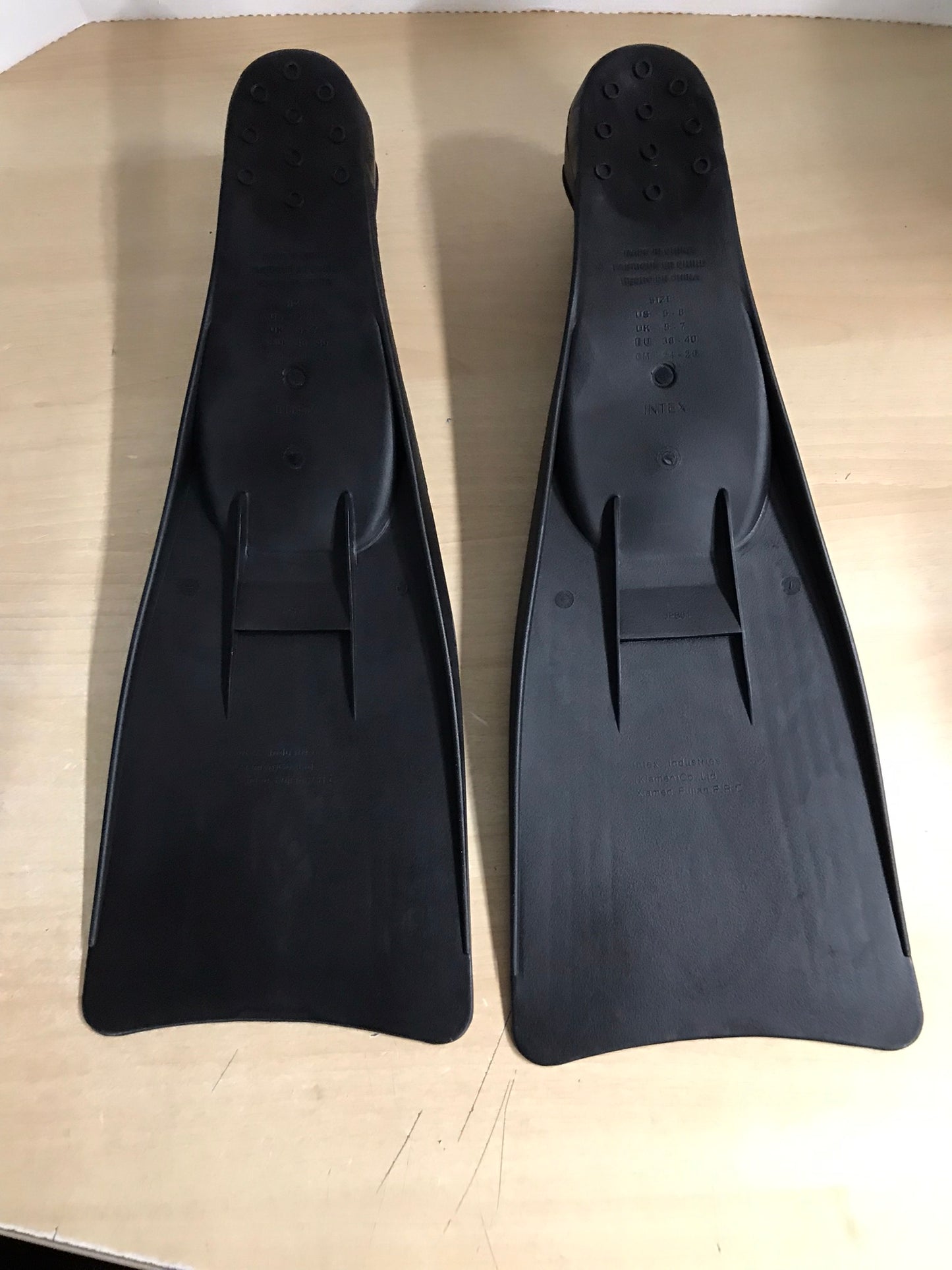 Snorkel Dive Fins Child 5-8 Youth Black Excellent