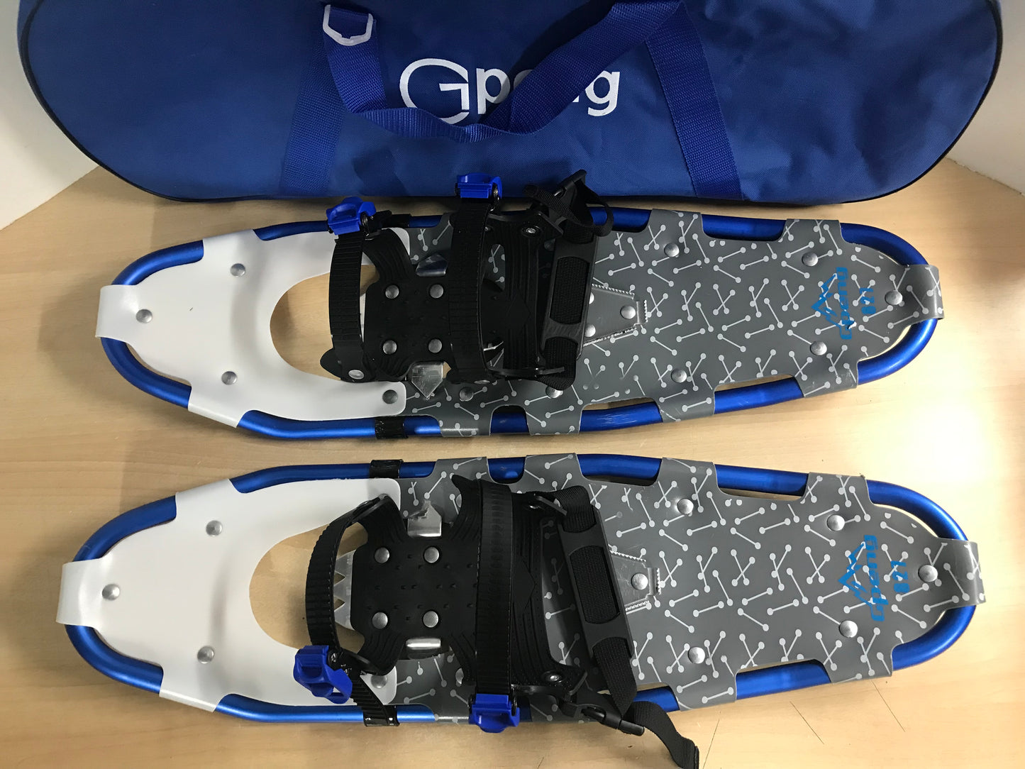 Snowshoes Adult Size 27 inch 160-235 Lb Blue Grey Excellent