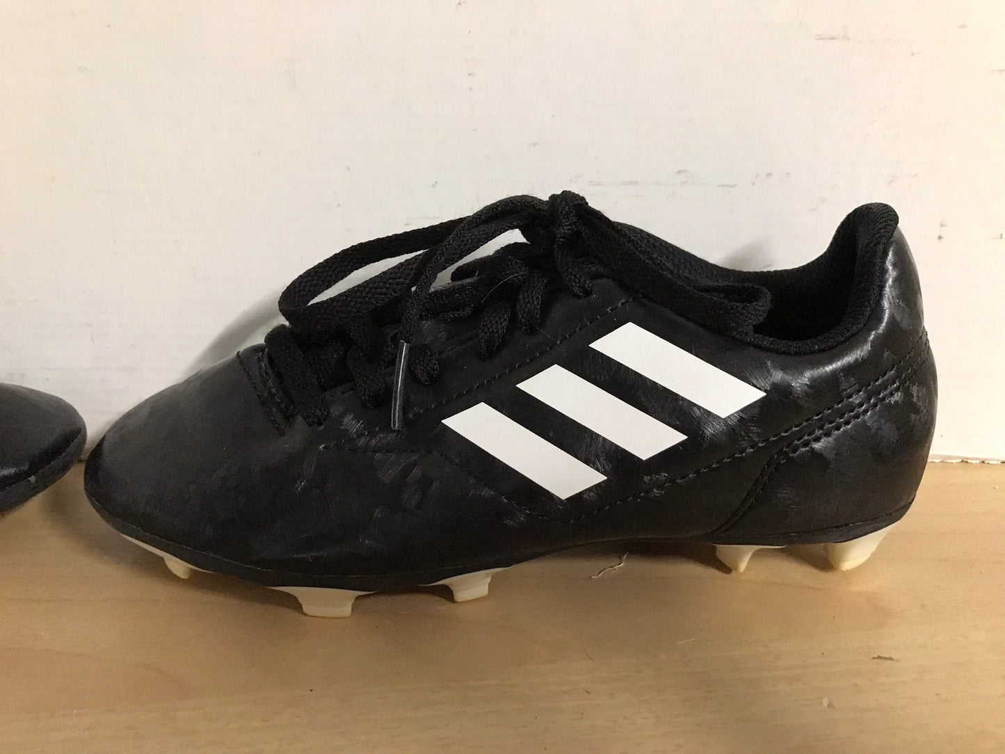 Soccer Shoes Cleats Child Size 1 Adidas Black White Red New Demo Model