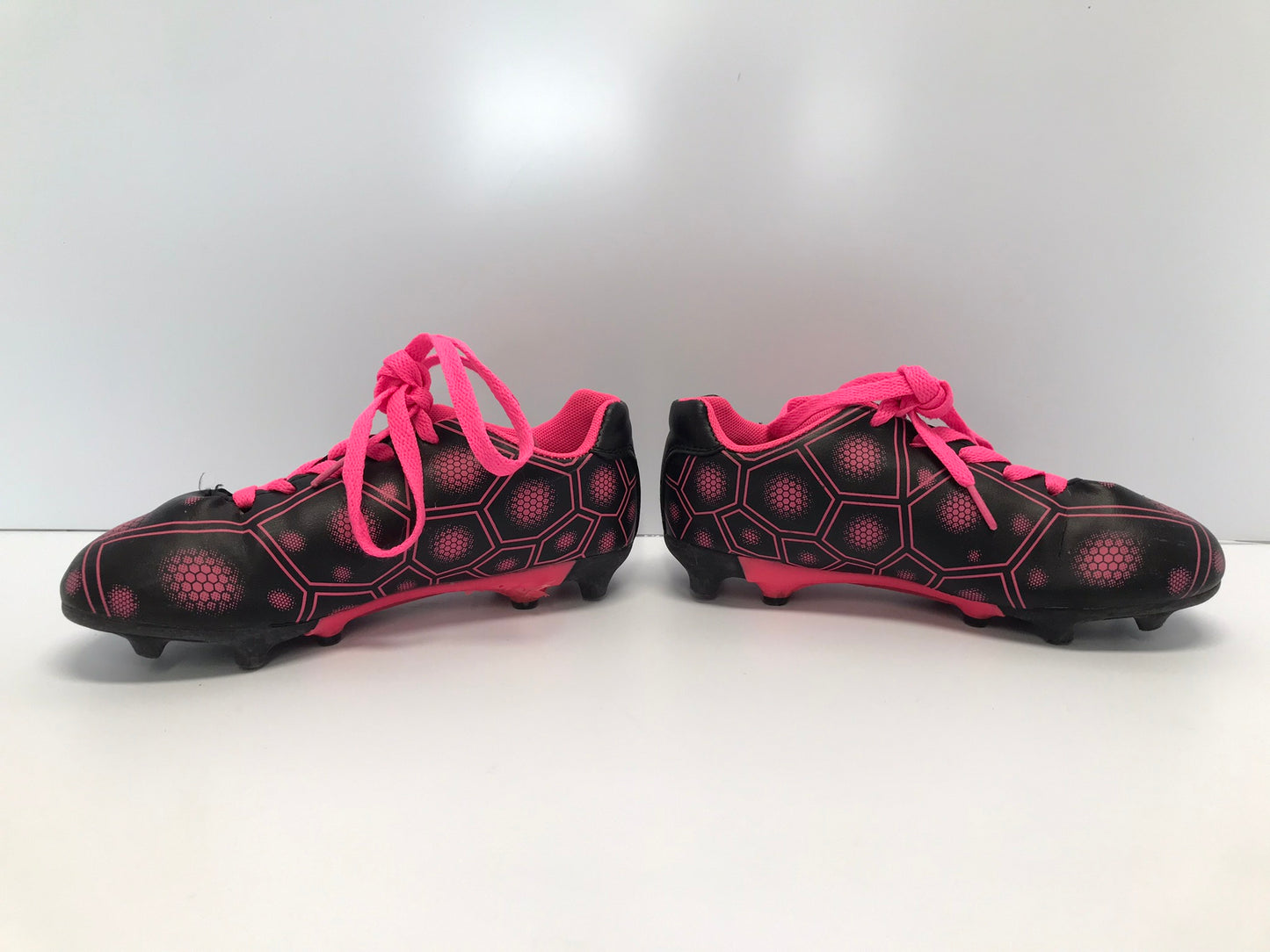 Soccer Shoes Cleats Child Size 2 Black Fushia