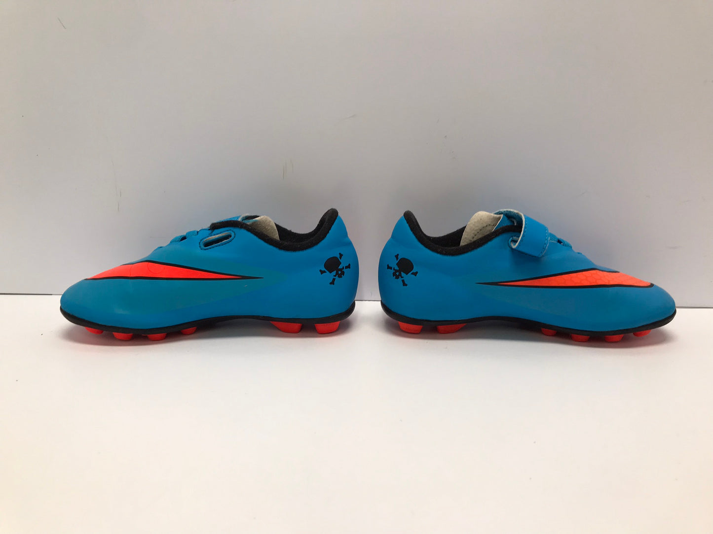 Soccer Shoes Cleats Child Size 12 Nike Hypervenom Blue Orange
