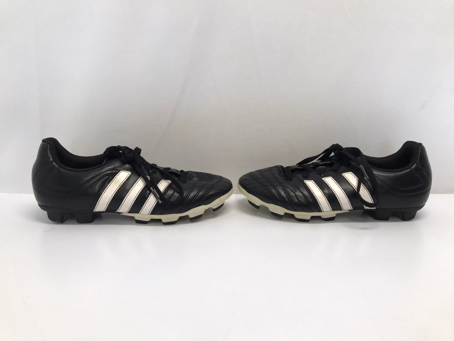 Soccer Shoes Cleats Child Size 3 Adidas Black White